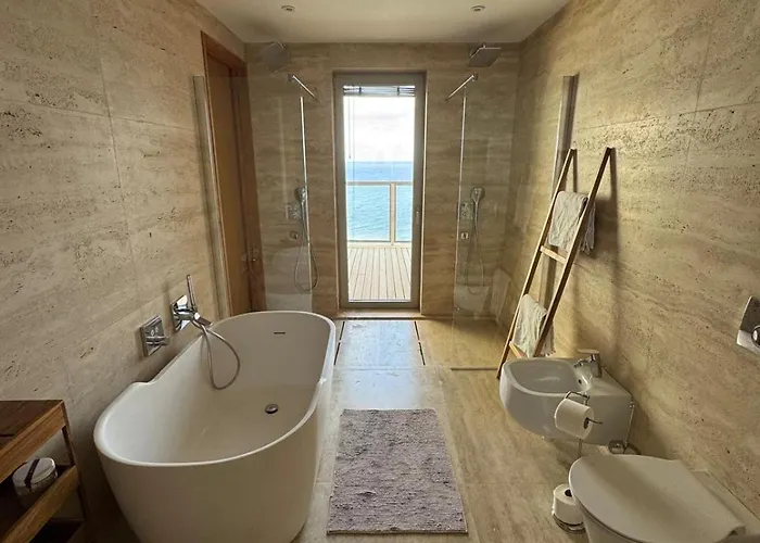 Luxury Seafront Penthouse With Private Pool & Breathtaking Panoramic Sea Views Apartament Sliema