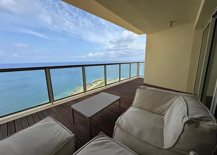 Luxury Seafront Penthouse With Private Pool & Breathtaking Panoramic Sea Views 아파트 *