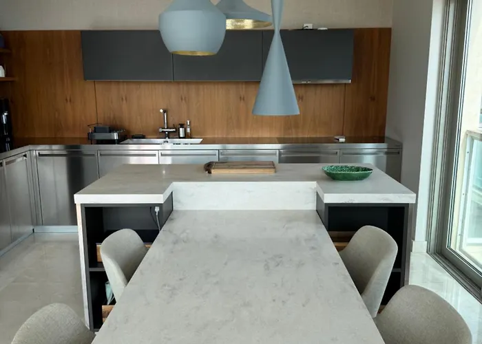 Luxury Seafront Penthouse With Private Pool & Breathtaking Panoramic Sea Views 아파트 *